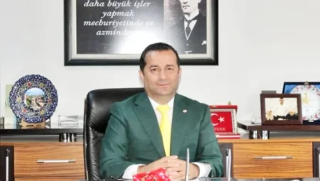Hakan Akçam: “Kiralar enflasyondan koptu, dolar bazında uçtu”