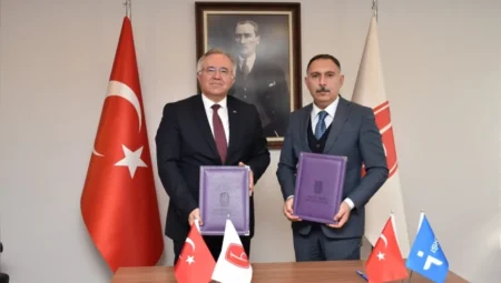 Ankara İŞKUR ile Hacettepe Üniversitesi, Gençlik Programı İçin İş Birliği Protokolü İmzaladı